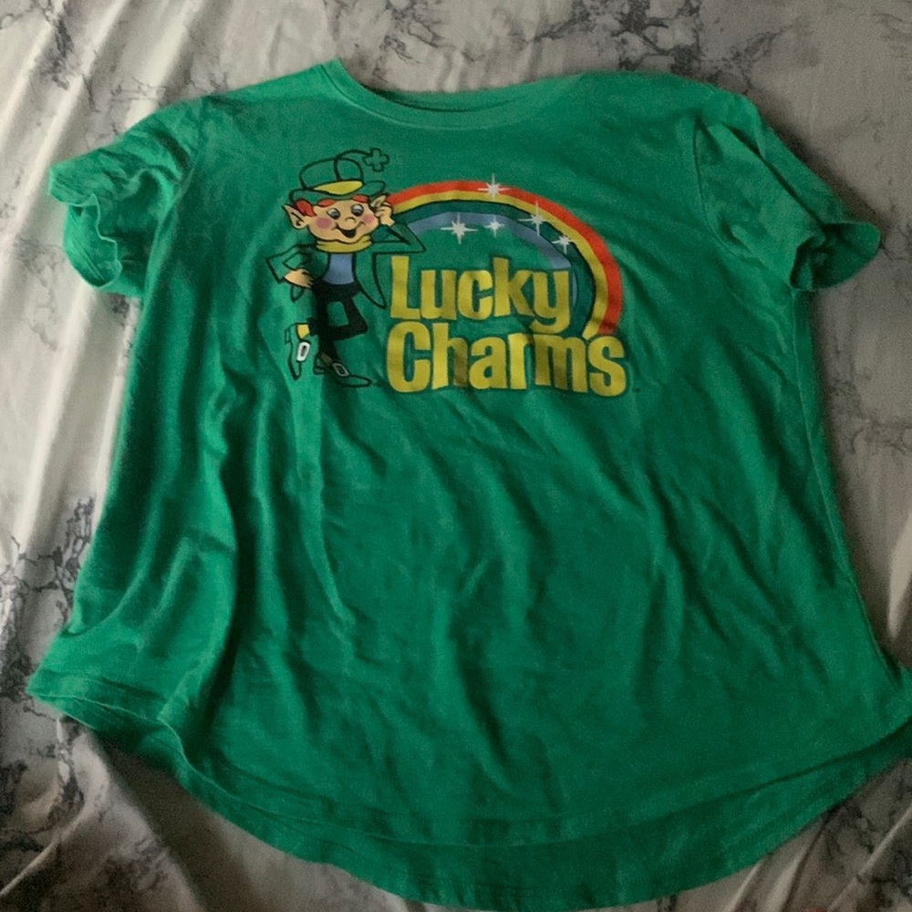 Lucky charms old fashioned icon short sleeve shirt